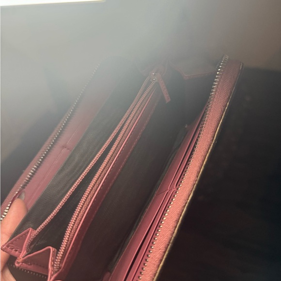 Gucci Pink and Brown Wallet with Floral Design - Picture 7 of 7